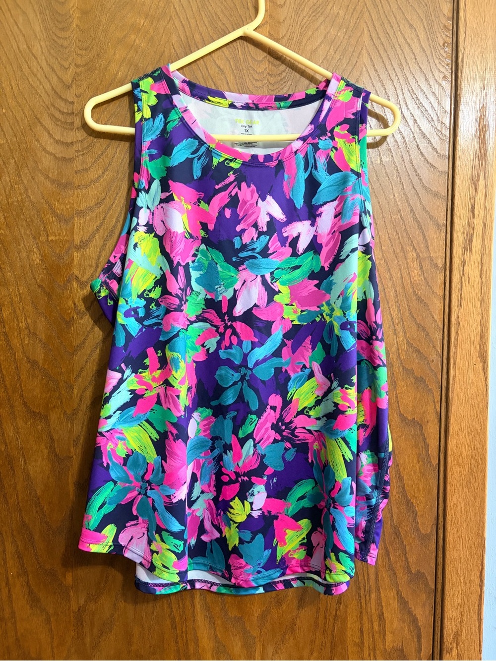 Tek Gear 1X Dry Tek print tank top